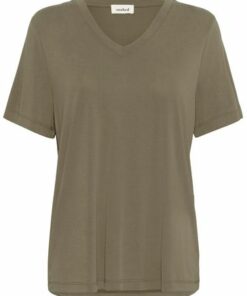 Columbine loose fit tee grape leaf