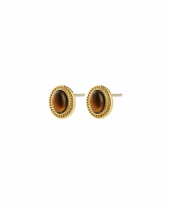 Between earrings